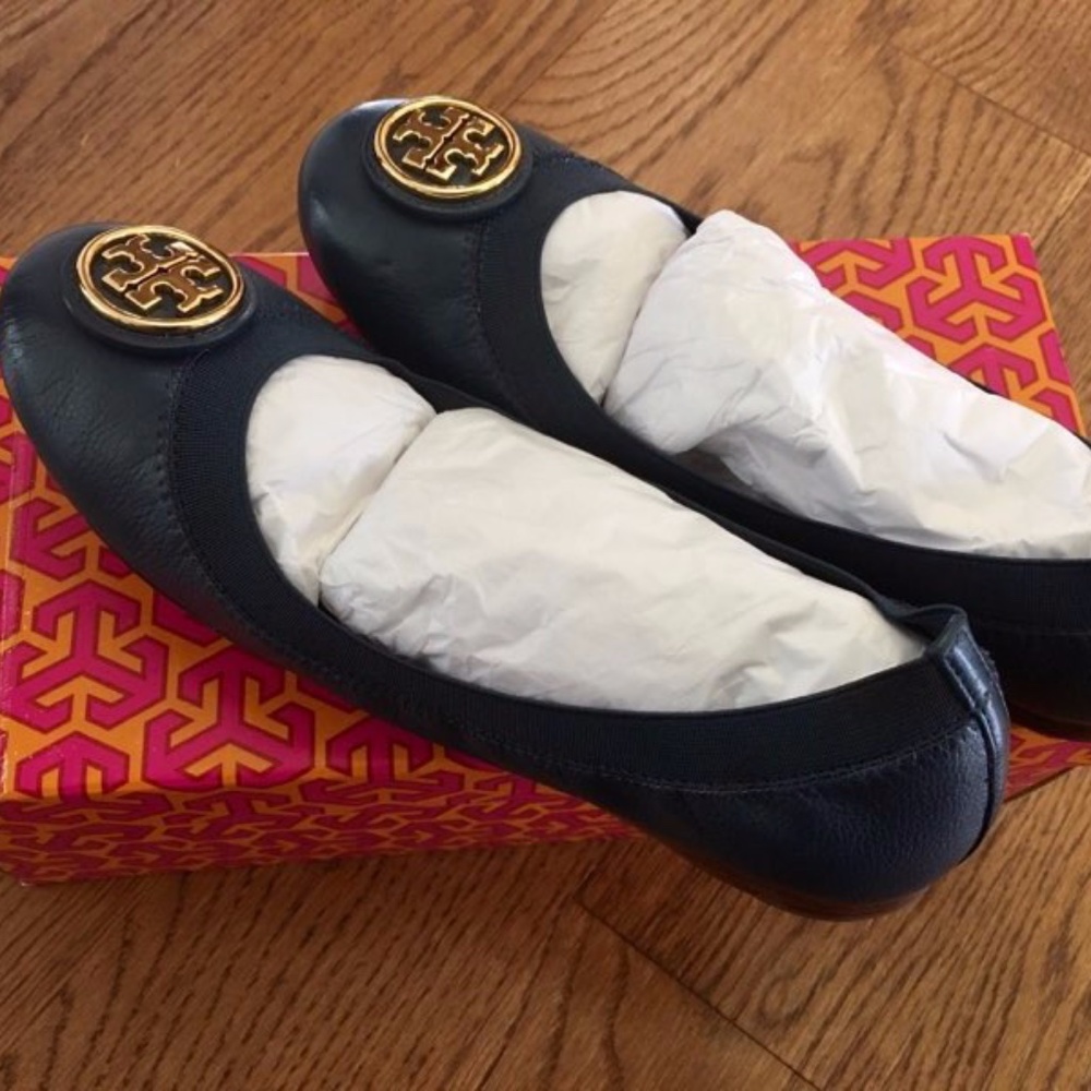Tory Burch Leather Ballet Flats 6.5 Navy NIB